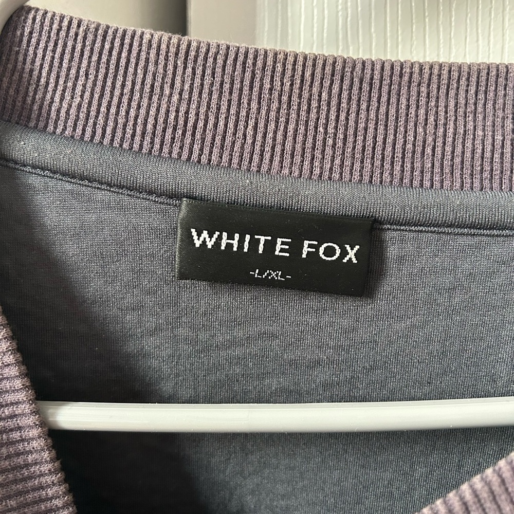 Gray White Fox Sweatshirt - Picture 4 of 4
